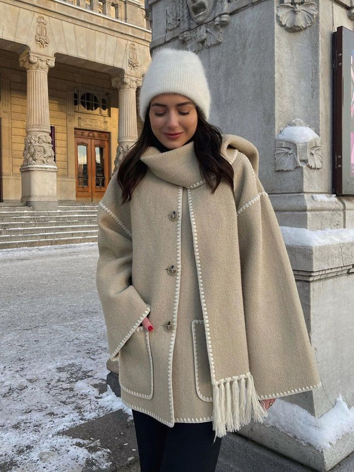 Aaliah | Einzigartige Jacke und Halstuch in einem!
