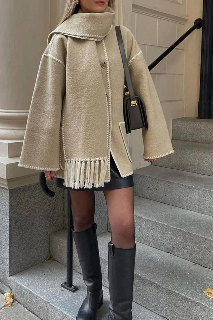 Aaliah | Einzigartige Jacke und Halstuch in einem!