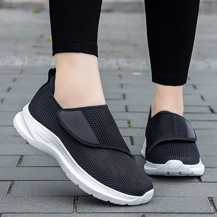 Enma - Komfortschuhe für empfindliche und breite Füße