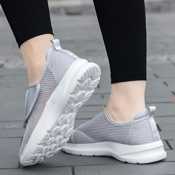 Enma - Komfortschuhe für empfindliche und breite Füße