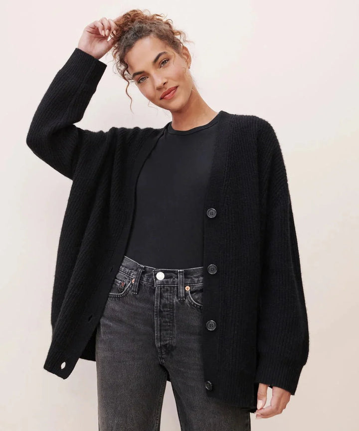 Pamela | Strickjacke mit V-Ausschnitt