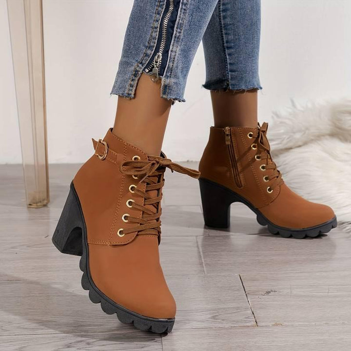 Jamilla | Stiefel mit Reißverschluss und Absatz