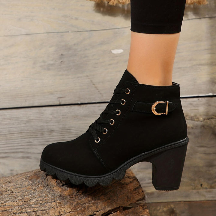 Jamilla | Stiefel mit Reißverschluss und Absatz