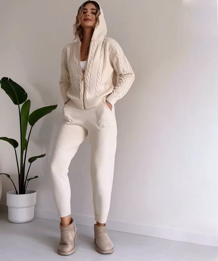 Liv Lässiges Jacquard-Strickpullover-Set